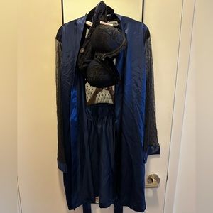 Never worn, La vie en Rose set.